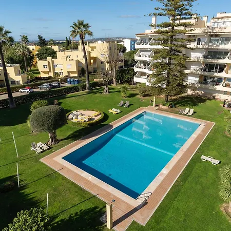Tasteful 1 Bdr Flat W/Balcony & Pool By Lovelystay Quarteira Exterior photo