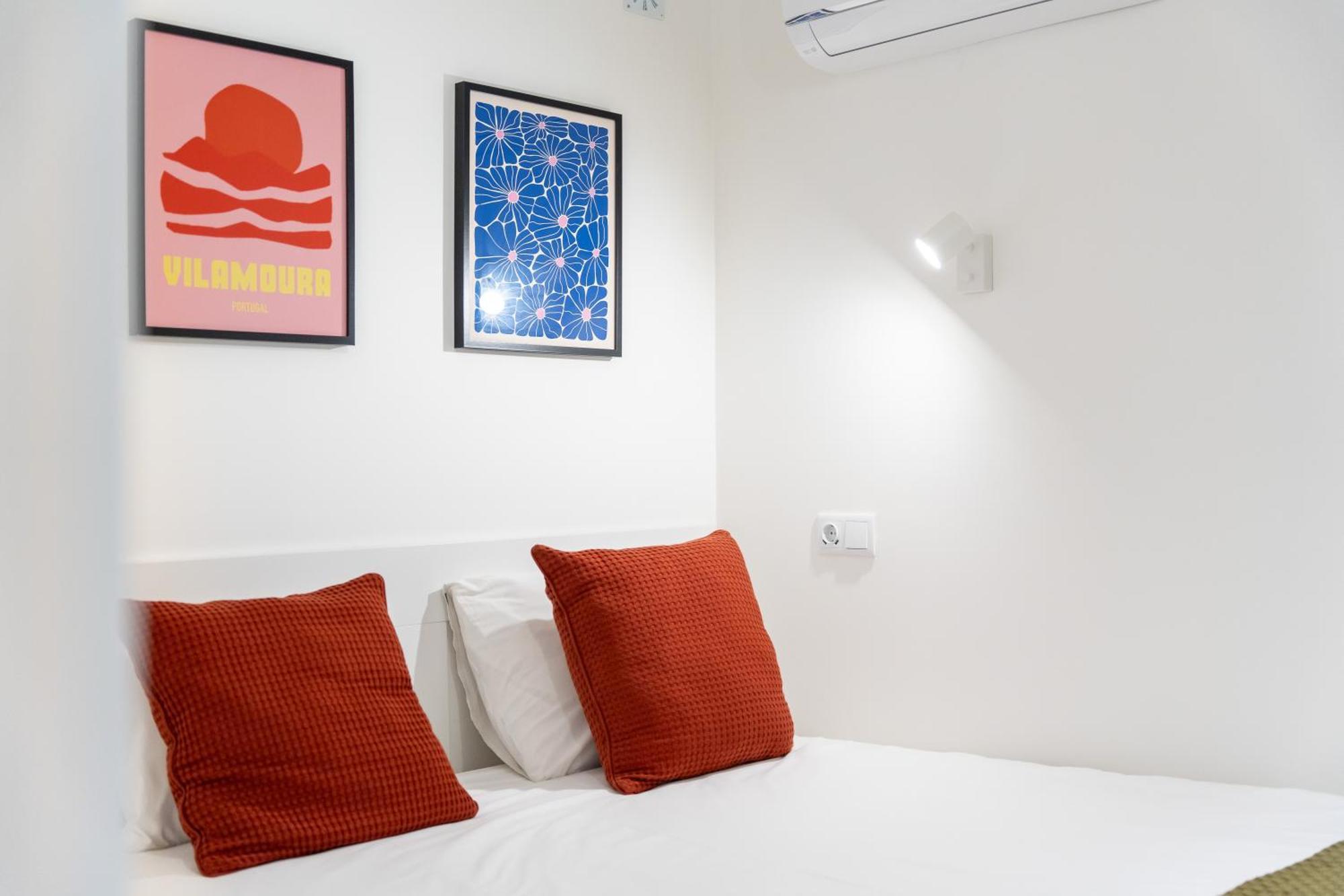Apartment Tasteful 1 Bdr Flat W/balcony & Pool By Lovelystay