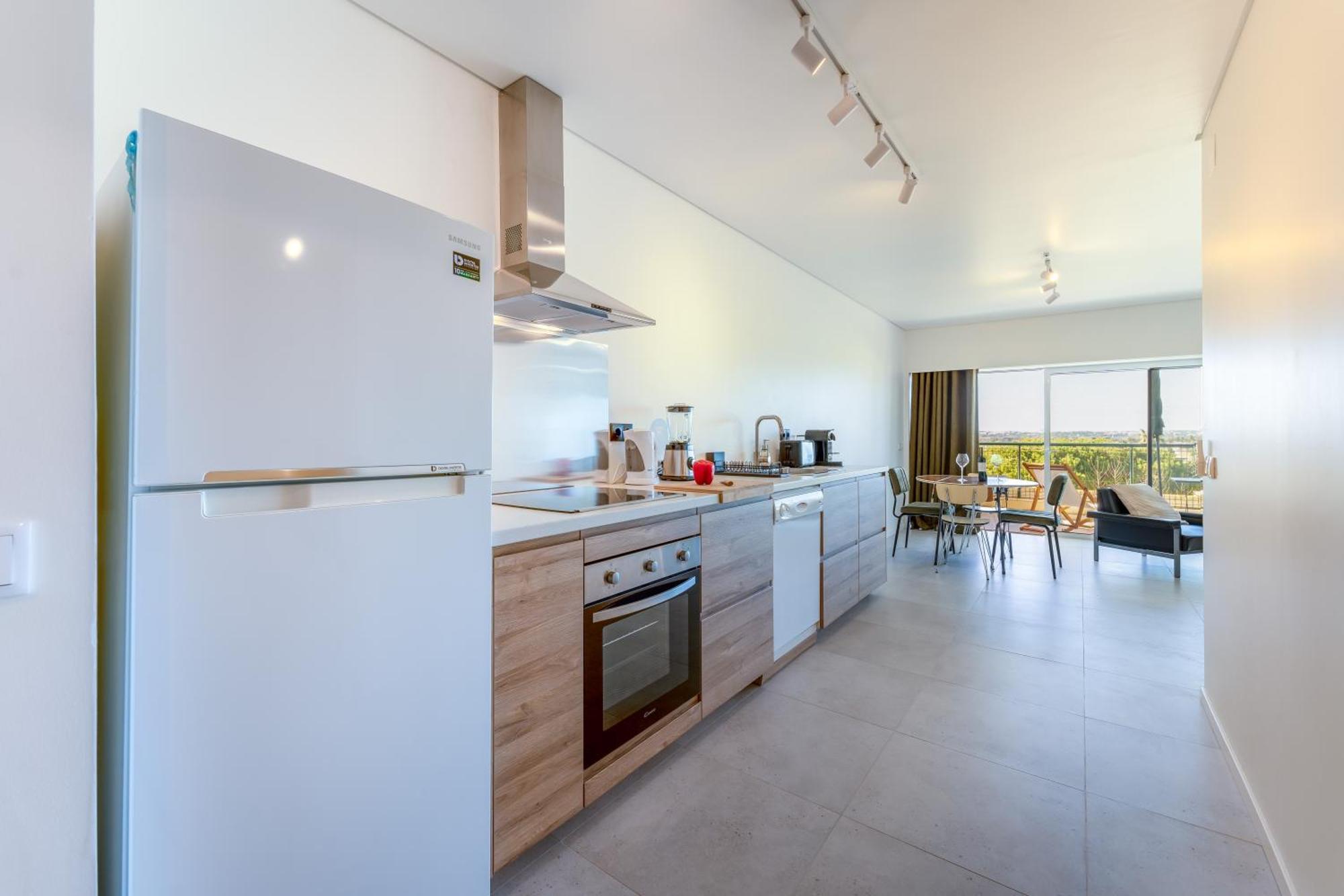 Tasteful 1 Bdr Flat W/balcony & Pool By Lovelystay Apartment *